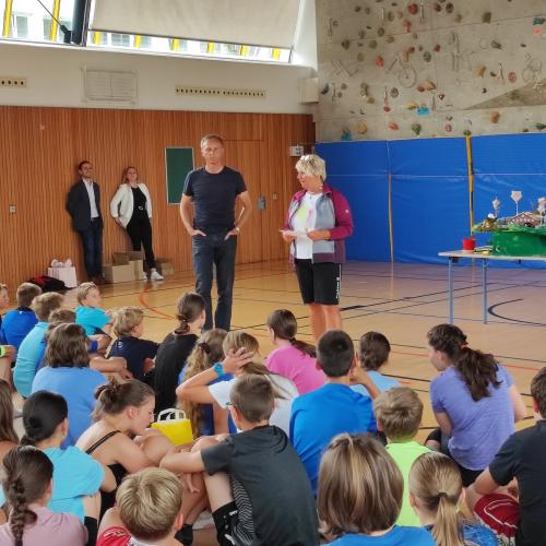 Verkündung der Sieger der Turniere 