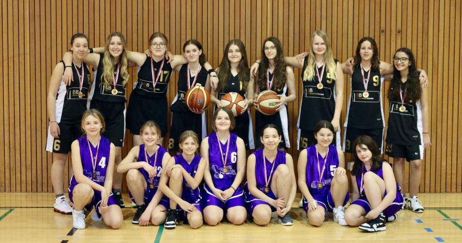 Gruppenfoto MS Kirchberg Youngstars und Eagles